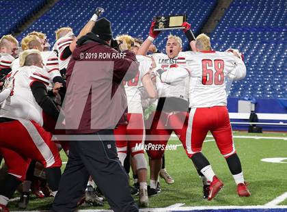 Thumbnail 3 in Lancaster vs. Orchard Park (Section VI Class AA Final) photogallery.