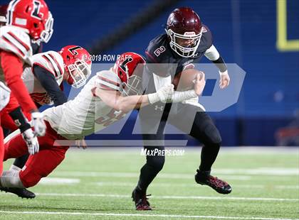 Thumbnail 1 in Lancaster vs. Orchard Park (Section VI Class AA Final) photogallery.