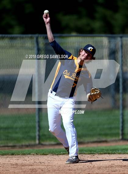 Thumbnail 1 in San Benito vs Oak Ridge (Boras Classic CA North) photogallery.