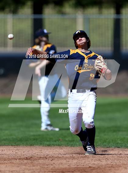 Thumbnail 3 in San Benito vs Oak Ridge (Boras Classic CA North) photogallery.