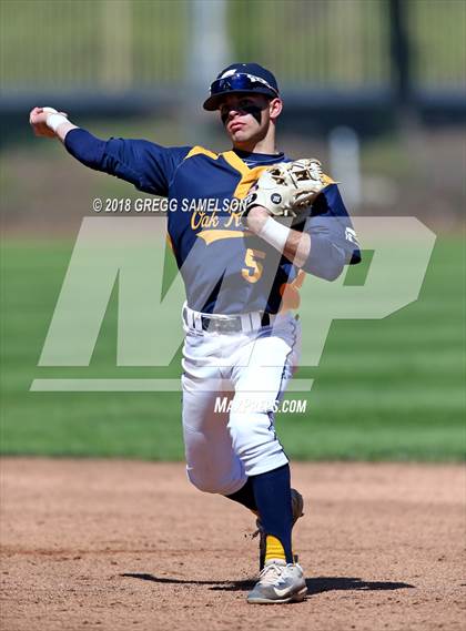 Thumbnail 3 in San Benito vs Oak Ridge (Boras Classic CA North) photogallery.