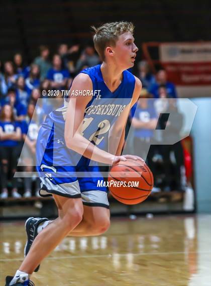 Thumbnail 2 in  Greensburg vs South Dearborn (IHSAA Sectional Playoff) photogallery.