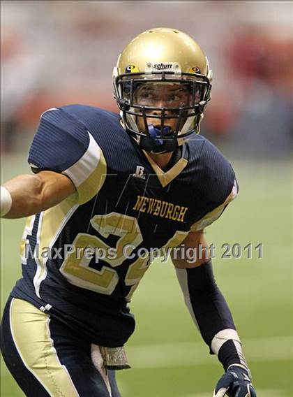 Thumbnail 2 in Orchard Park vs. Newburgh Free Academy (NYSPHSAA Class AA Final) photogallery.