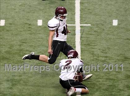 Thumbnail 3 in Orchard Park vs. Newburgh Free Academy (NYSPHSAA Class AA Final) photogallery.