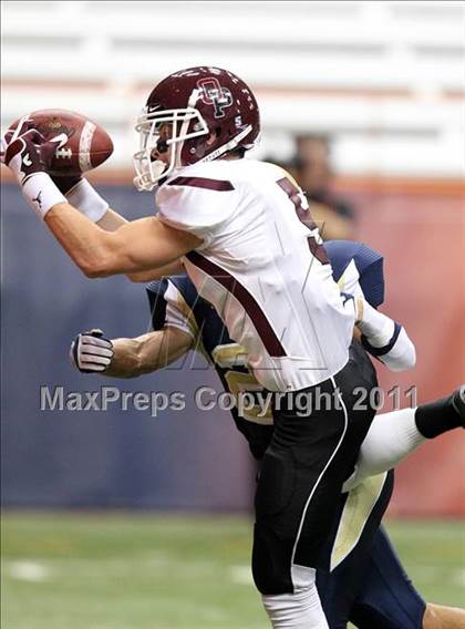 Thumbnail 1 in Orchard Park vs. Newburgh Free Academy (NYSPHSAA Class AA Final) photogallery.