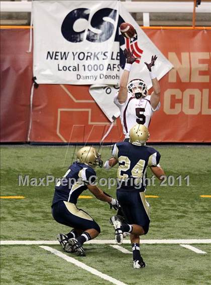Thumbnail 3 in Orchard Park vs. Newburgh Free Academy (NYSPHSAA Class AA Final) photogallery.