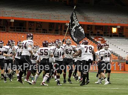 Thumbnail 3 in Orchard Park vs. Newburgh Free Academy (NYSPHSAA Class AA Final) photogallery.