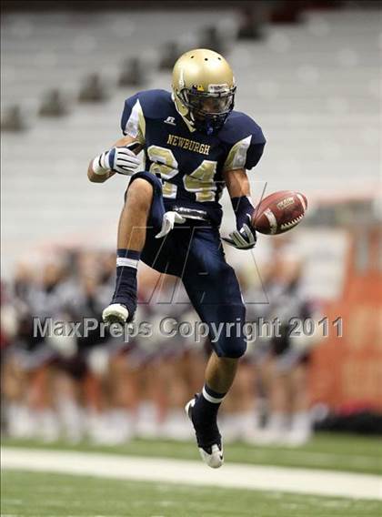 Thumbnail 3 in Orchard Park vs. Newburgh Free Academy (NYSPHSAA Class AA Final) photogallery.