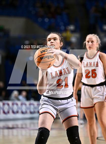 Thumbnail 2 in Lamar vs. Salem (AAA 3A State Final) photogallery.