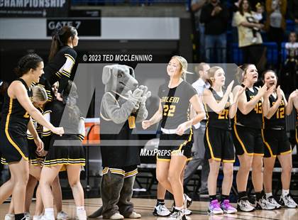 Thumbnail 2 in Lamar vs. Salem (AAA 3A State Final) photogallery.