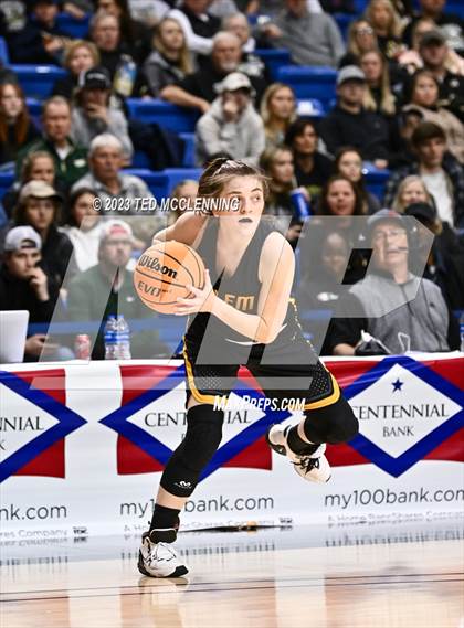 Thumbnail 1 in Lamar vs. Salem (AAA 3A State Final) photogallery.