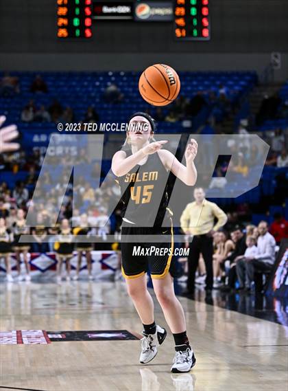 Thumbnail 3 in Lamar vs. Salem (AAA 3A State Final) photogallery.