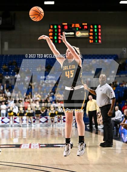 Thumbnail 3 in Lamar vs. Salem (AAA 3A State Final) photogallery.