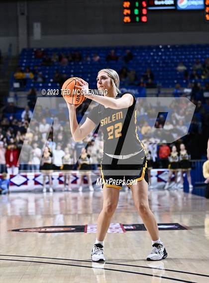 Thumbnail 2 in Lamar vs. Salem (AAA 3A State Final) photogallery.