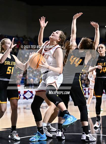 Thumbnail 3 in Lamar vs. Salem (AAA 3A State Final) photogallery.