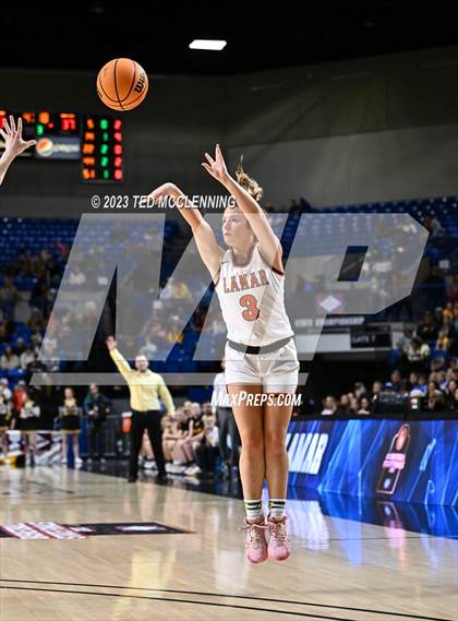 Thumbnail 3 in Lamar vs. Salem (AAA 3A State Final) photogallery.