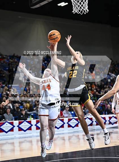 Thumbnail 1 in Lamar vs. Salem (AAA 3A State Final) photogallery.