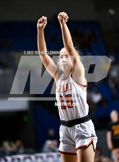 Thumbnail 1 in Lamar vs. Salem (AAA 3A State Final) photogallery.