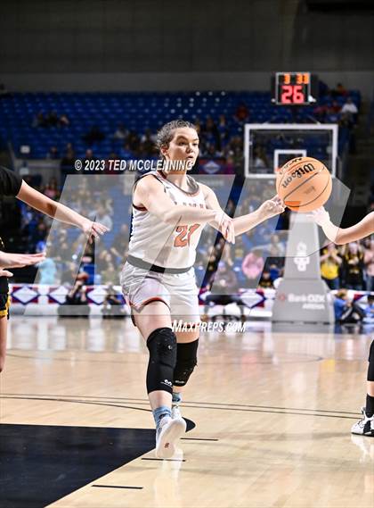 Thumbnail 1 in Lamar vs. Salem (AAA 3A State Final) photogallery.