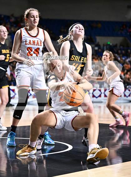 Thumbnail 1 in Lamar vs. Salem (AAA 3A State Final) photogallery.