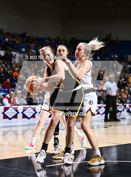 Thumbnail 3 in Lamar vs. Salem (AAA 3A State Final) photogallery.
