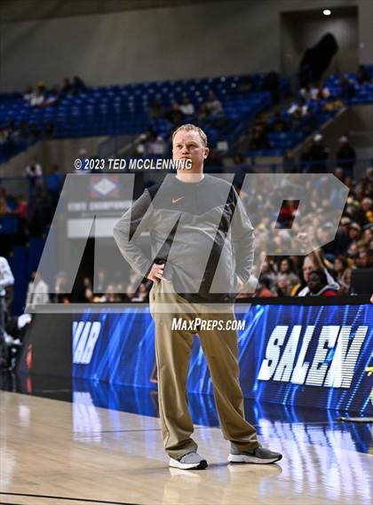 Thumbnail 2 in Lamar vs. Salem (AAA 3A State Final) photogallery.