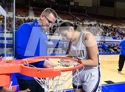 Thumbnail 2 in Joseph City vs Fort Thomas (AIA 1A Final Awards) photogallery.