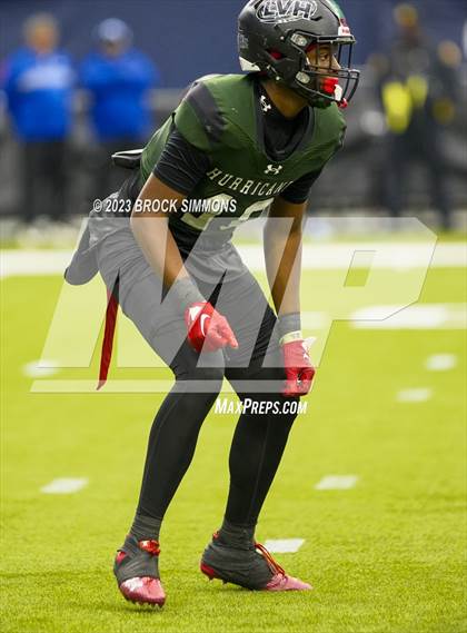 Thumbnail 1 in King vs Fort Bend Hightower (UIL Football 6A D2 Regional) photogallery.