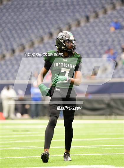 Thumbnail 3 in King vs Fort Bend Hightower (UIL Football 6A D2 Regional) photogallery.