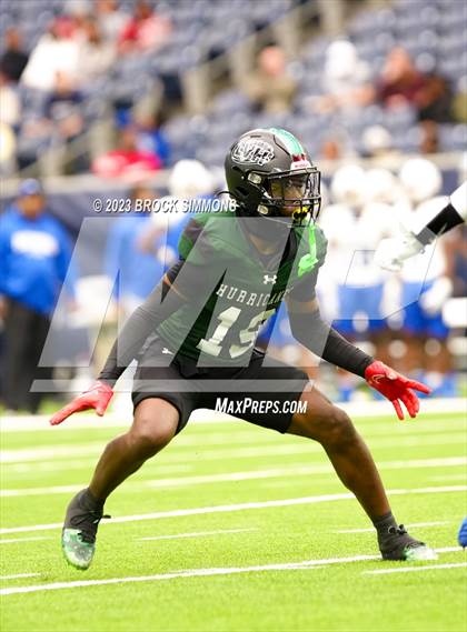 Thumbnail 1 in King vs Fort Bend Hightower (UIL Football 6A D2 Regional) photogallery.