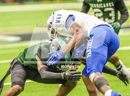 Thumbnail 1 in King vs Fort Bend Hightower (UIL Football 6A D2 Regional) photogallery.