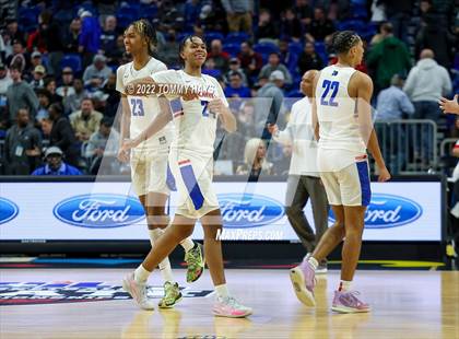 Thumbnail 3 in Atascocita @ Duncanville (UIL 6A State Semifinal) photogallery.