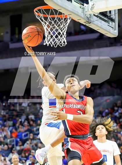 Thumbnail 3 in Atascocita @ Duncanville (UIL 6A State Semifinal) photogallery.