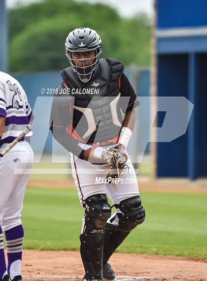 Thumbnail 3 in Burbank vs Brackenridge photogallery.