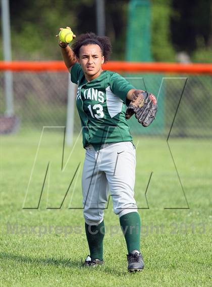 Thumbnail 2 in Marlboro Central vs. Spackenkill (Section 9 Class B Semifinal) photogallery.