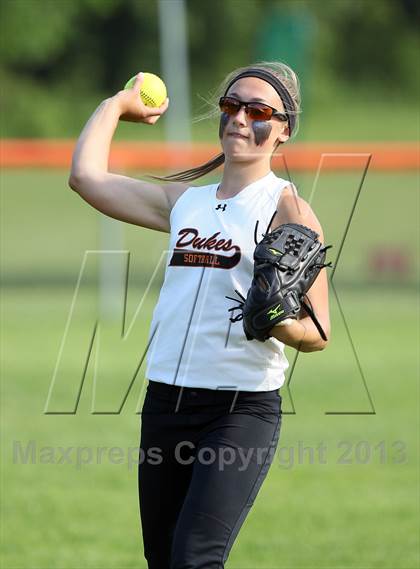 Thumbnail 2 in Marlboro Central vs. Spackenkill (Section 9 Class B Semifinal) photogallery.