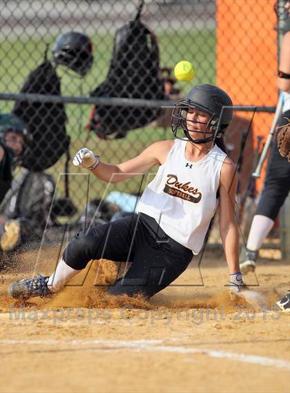 Thumbnail 3 in Marlboro Central vs. Spackenkill (Section 9 Class B Semifinal) photogallery.
