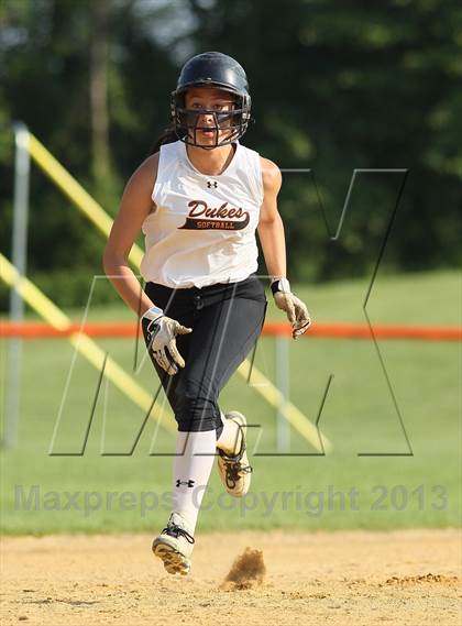 Thumbnail 3 in Marlboro Central vs. Spackenkill (Section 9 Class B Semifinal) photogallery.