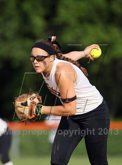 Thumbnail 3 in Marlboro Central vs. Spackenkill (Section 9 Class B Semifinal) photogallery.