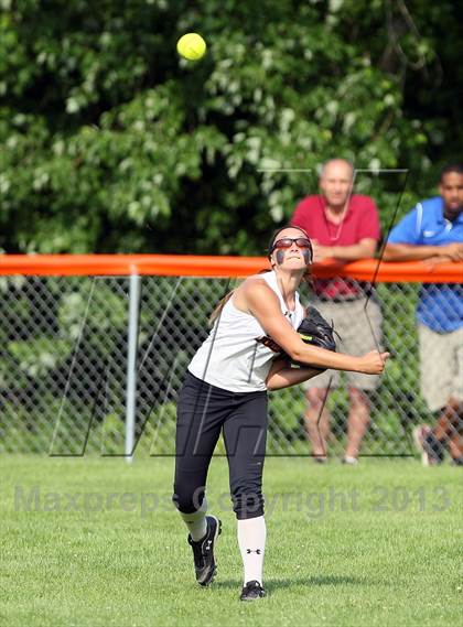 Thumbnail 3 in Marlboro Central vs. Spackenkill (Section 9 Class B Semifinal) photogallery.