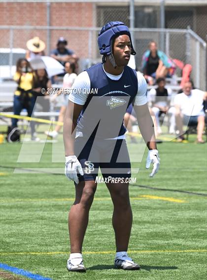 Thumbnail 3 in St. John Bosco vs. Narbonne (Battle At The Beach) photogallery.
