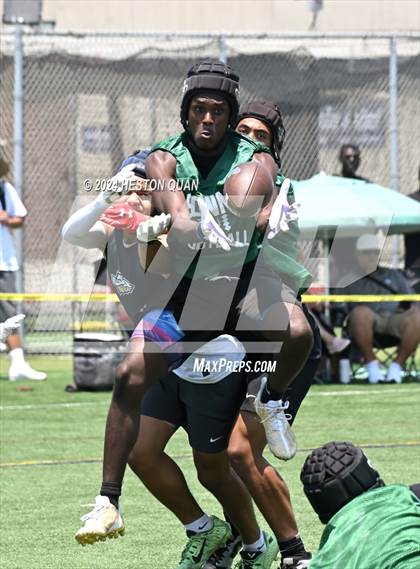 Thumbnail 3 in St. John Bosco vs. Narbonne (Battle At The Beach) photogallery.
