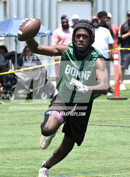 Thumbnail 2 in St. John Bosco vs. Narbonne (Battle At The Beach) photogallery.