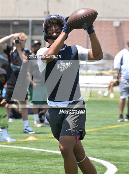 Thumbnail 1 in St. John Bosco vs. Narbonne (Battle At The Beach) photogallery.