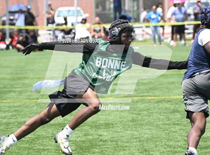 Thumbnail 2 in St. John Bosco vs. Narbonne (Battle At The Beach) photogallery.