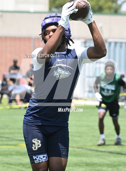 Thumbnail 2 in St. John Bosco vs. Narbonne (Battle At The Beach) photogallery.
