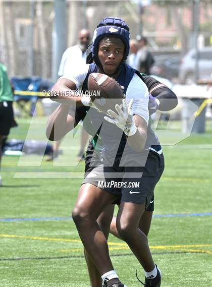 Thumbnail 3 in St. John Bosco vs. Narbonne (Battle At The Beach) photogallery.