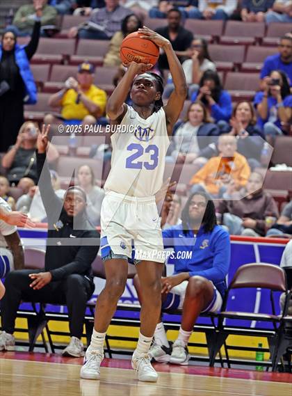 Thumbnail 3 in West Catholic vs. South Allegheny (PIAA 3A Championship) photogallery.