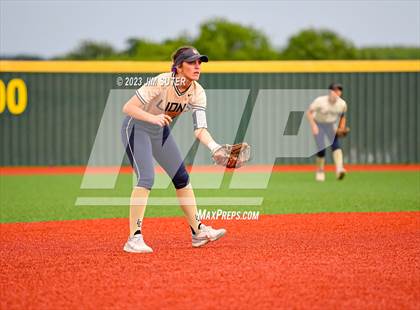 Thumbnail 3 in Lake Creek vs Shoemaker (UIL 5A Reg III Bi-District Playoff) photogallery.