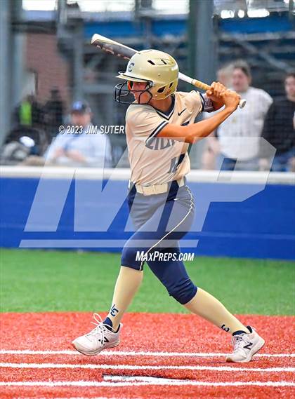Thumbnail 3 in Lake Creek vs Shoemaker (UIL 5A Reg III Bi-District Playoff) photogallery.